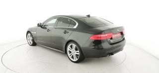JAGUAR XE usata, con Alzacristalli elettrici