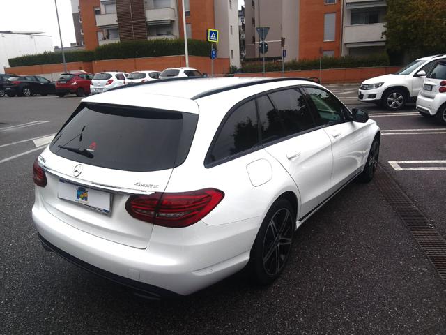 MERCEDES-BENZ C 220 usata, con Chiusura centralizzata