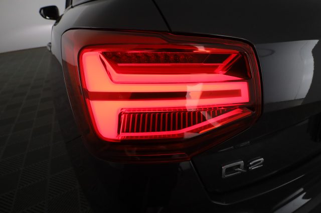 AUDI Q2 usata 9
