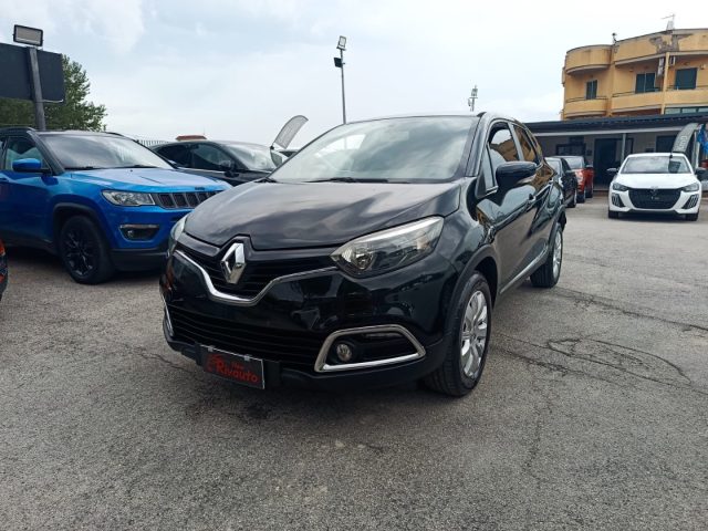 RENAULT Captur usata, con Airbag