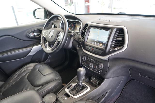JEEP Cherokee usata 26