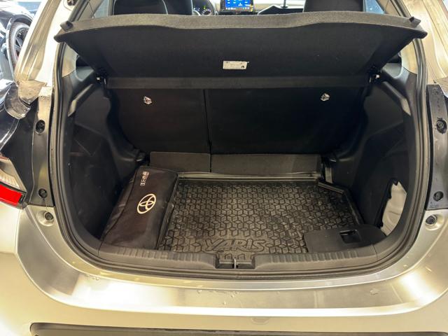 TOYOTA Yaris usata, con Sistema di navigazione