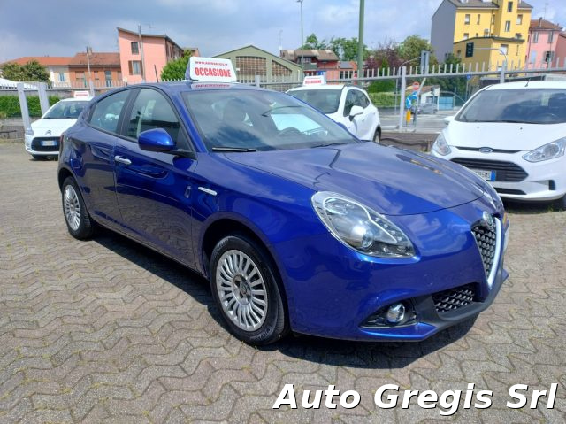 ALFA ROMEO Giulietta usata, con Autoradio
