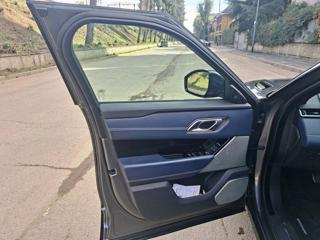 LAND ROVER Range Rover Velar usata, con Sensori di parcheggio posteriori