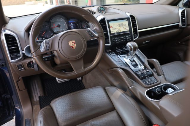 PORSCHE Cayenne usata, con Lettore CD