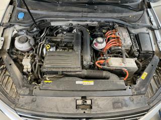 VOLKSWAGEN Passat Variant usata, con Chiusura centralizzata