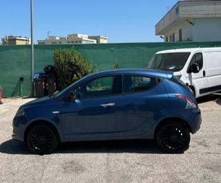 LANCIA Ypsilon usata, con Autoradio