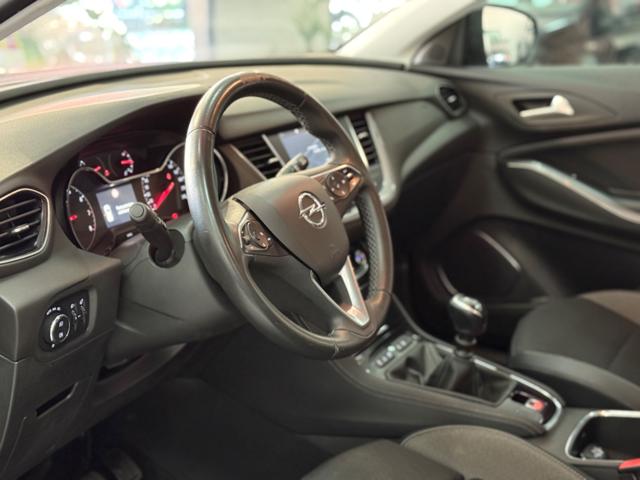 OPEL Grandland X usata, con Specchietti laterali elettrici