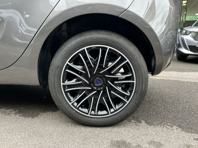 LANCIA Ypsilon usata, con Servosterzo