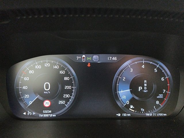 VOLVO XC40 usata, con ESP