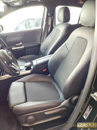 MERCEDES-BENZ GLA 180 usata, con Sedile posteriore sdoppiato