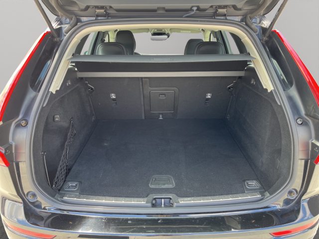 VOLVO XC60 usata, con Fari LED