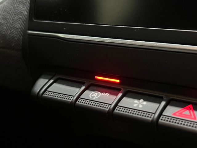 RENAULT Clio usata, con Bluetooth