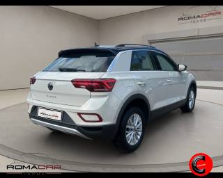 VOLKSWAGEN T-Roc usata, con Autoradio