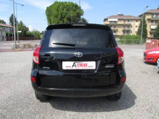 TOYOTA RAV 4 usata, con Airbag Passeggero