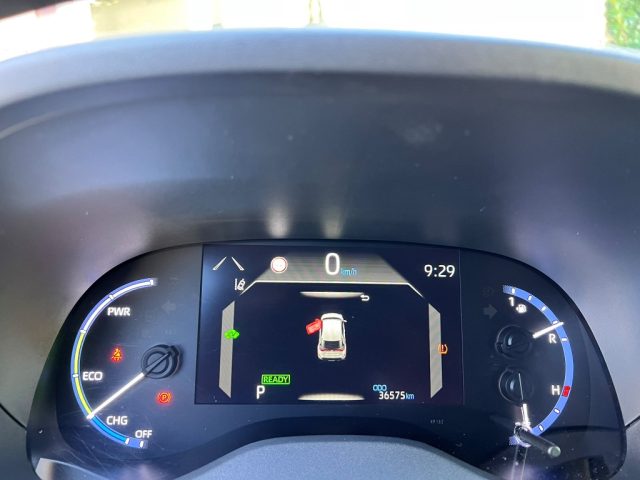 TOYOTA Yaris Cross usata 15