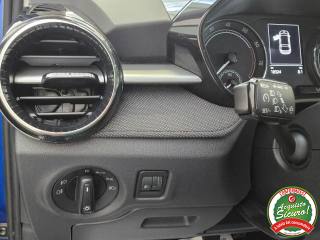 SKODA Fabia usata, con Bluetooth