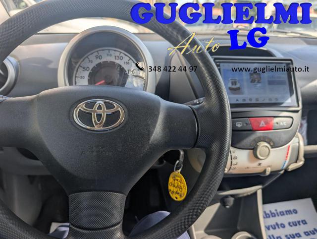 TOYOTA Aygo usata, con MP3