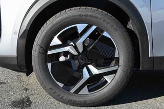 PEUGEOT 2008 usata, con Climatizzatore