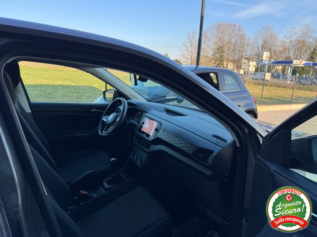 VOLKSWAGEN T-Cross usata, con Park Distance Control