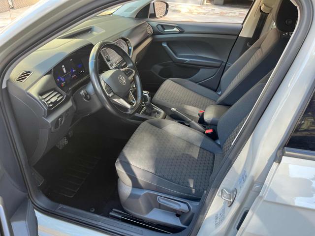VOLKSWAGEN T-Cross usata, con Autoradio