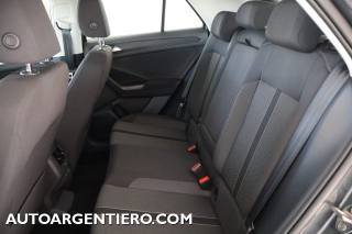 VOLKSWAGEN T-Roc usata, con Sedile posteriore sdoppiato