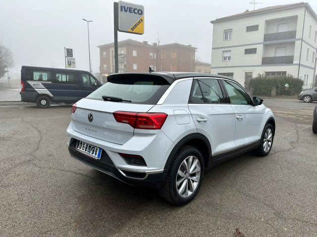 VOLKSWAGEN T-Roc usata, con Autoradio