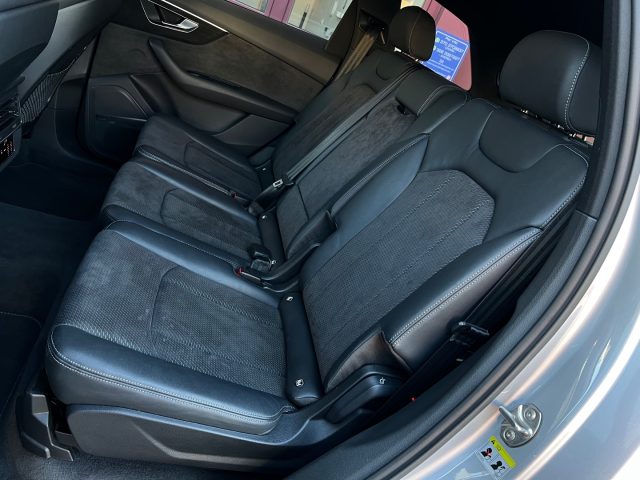 AUDI Q7 usata, con Sedili riscaldati