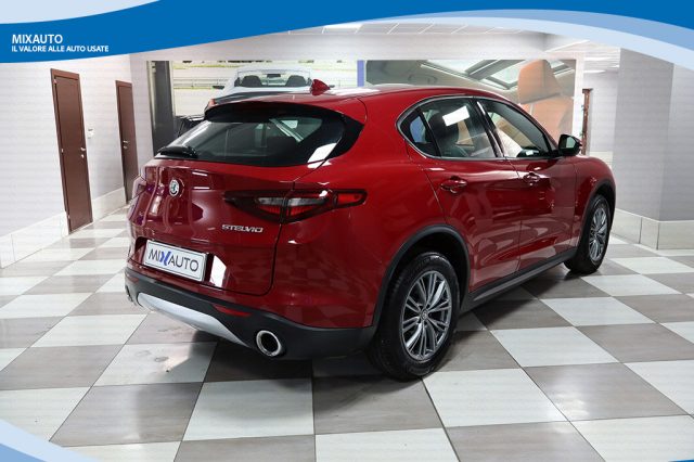 ALFA ROMEO Stelvio usata, con Cerchi in lega