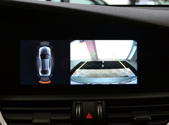 ALFA ROMEO Giulia usata, con Climatizzatore