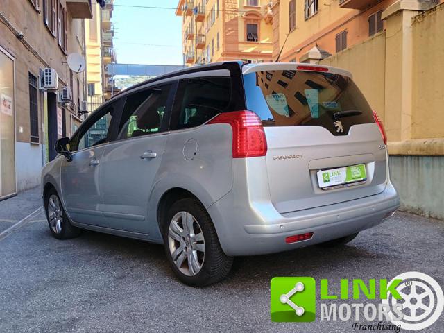 PEUGEOT 5008 usata, con Alzacristalli elettrici