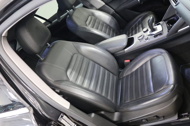 ALFA ROMEO Stelvio usata, con Climatizzatore