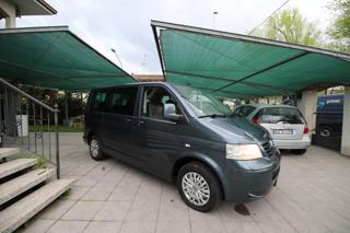 VOLKSWAGEN Multivan usata, con Leve al volante