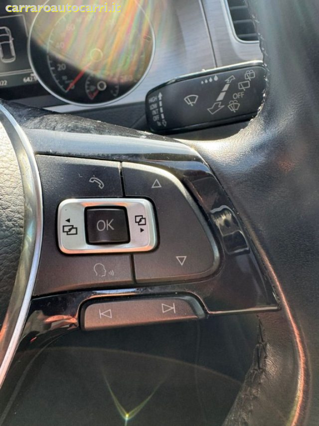 VOLKSWAGEN Golf usata, con Volante in pelle