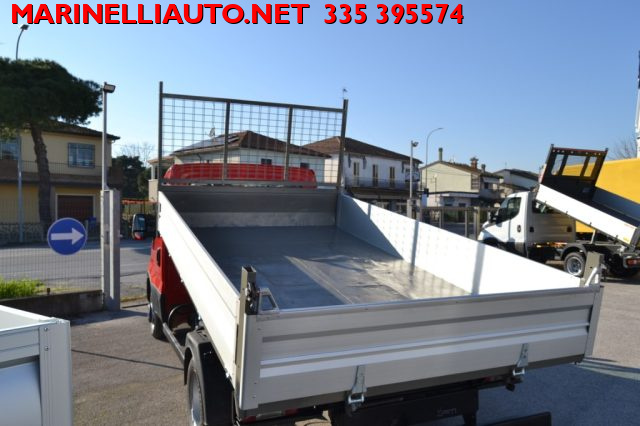 IVECO Daily usata 8