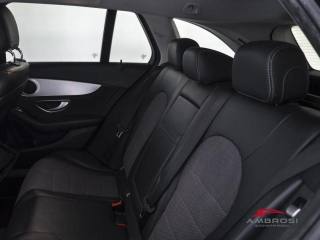 MERCEDES-BENZ C 220 usata 9