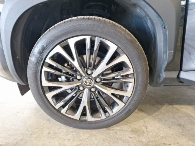 TOYOTA Yaris Cross usata, con Specchietti laterali elettrici