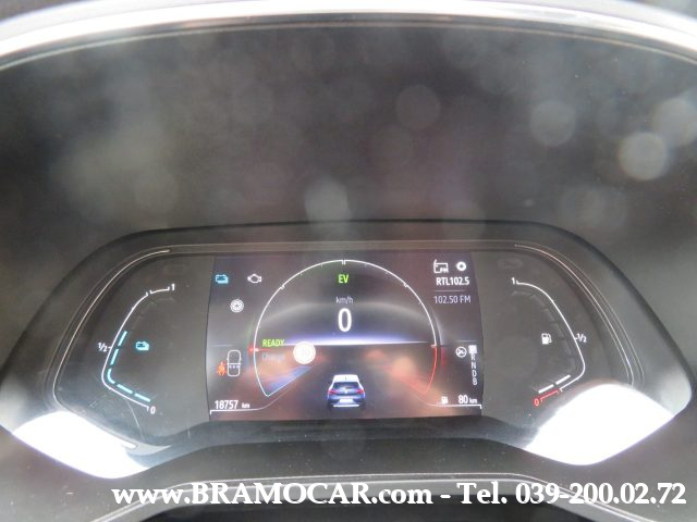 RENAULT Clio usata, con Park Distance Control