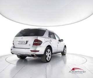 MERCEDES-BENZ ML 320 usata 2