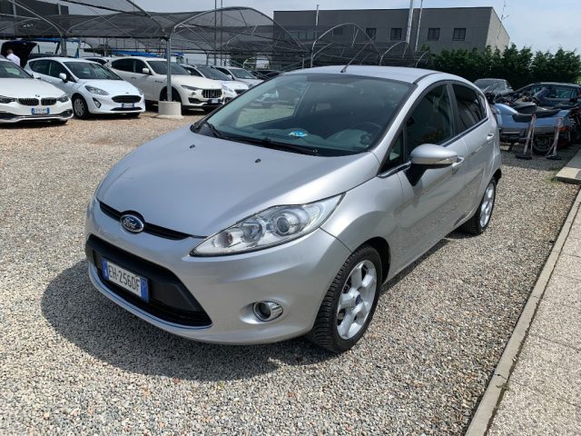 FORD Fiesta usata, con ABS