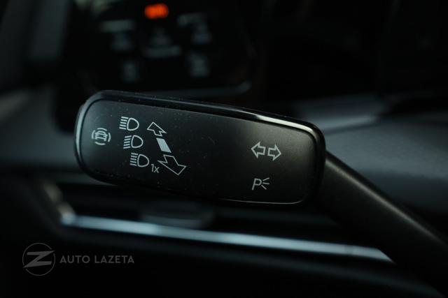 VOLKSWAGEN Golf GTI usata, con Apple CarPlay