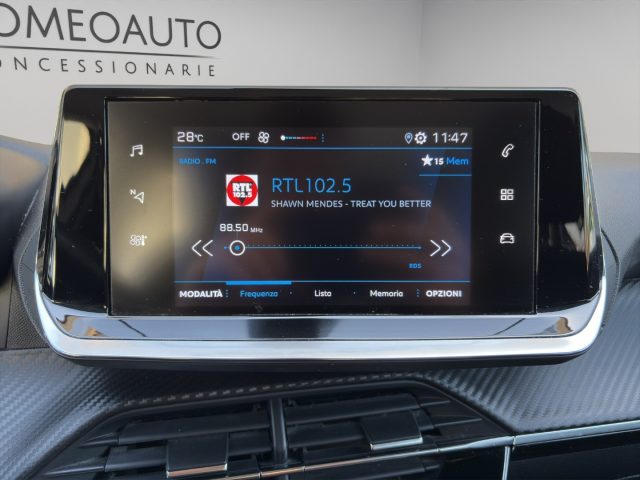 PEUGEOT 208 usata, con Specchietti laterali elettrici