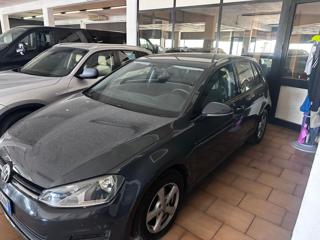 VOLKSWAGEN Golf usata, con Airbag