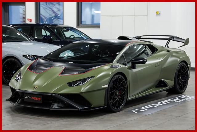 LAMBORGHINI Huracan usata, con Autoradio