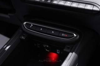 JEEP Avenger usata, con Touch screen