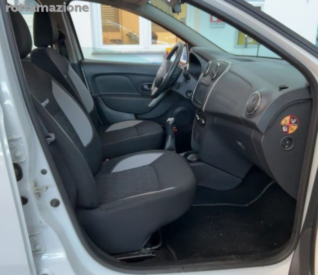 DACIA Sandero usata, con Climatizzatore