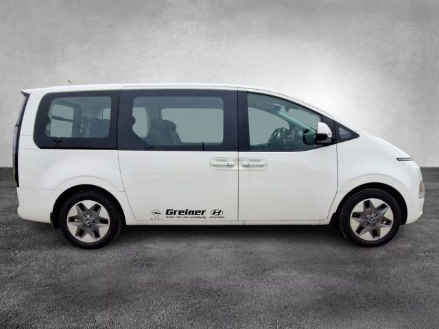 HYUNDAI Staria usata, con Antifurto