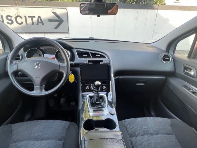 PEUGEOT 3008 usata, con Volante in pelle
