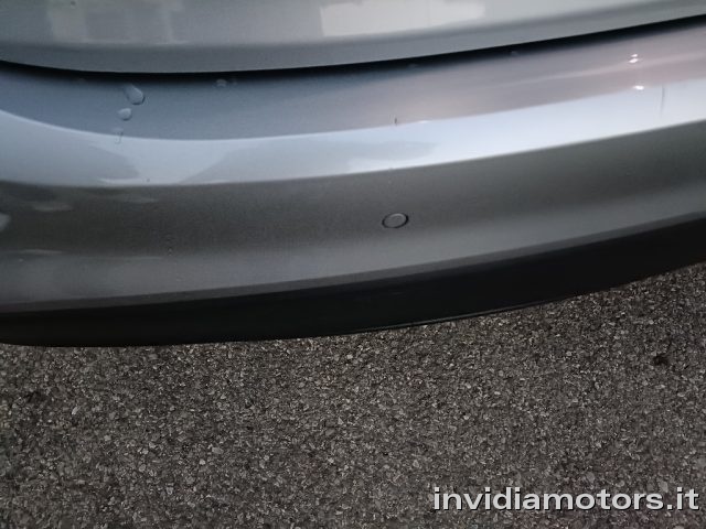 INFINITI Q30 usata, con Sistema di navigazione
