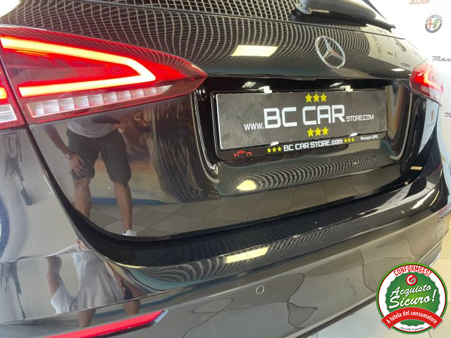 MERCEDES-BENZ A 180 usata, con Luci diurne LED